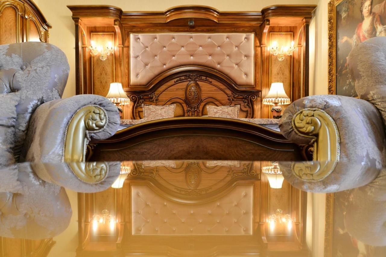 סרמסקי קרלובצ'י Premier Prezident Garni Hotel And Spa מראה חיצוני תמונה