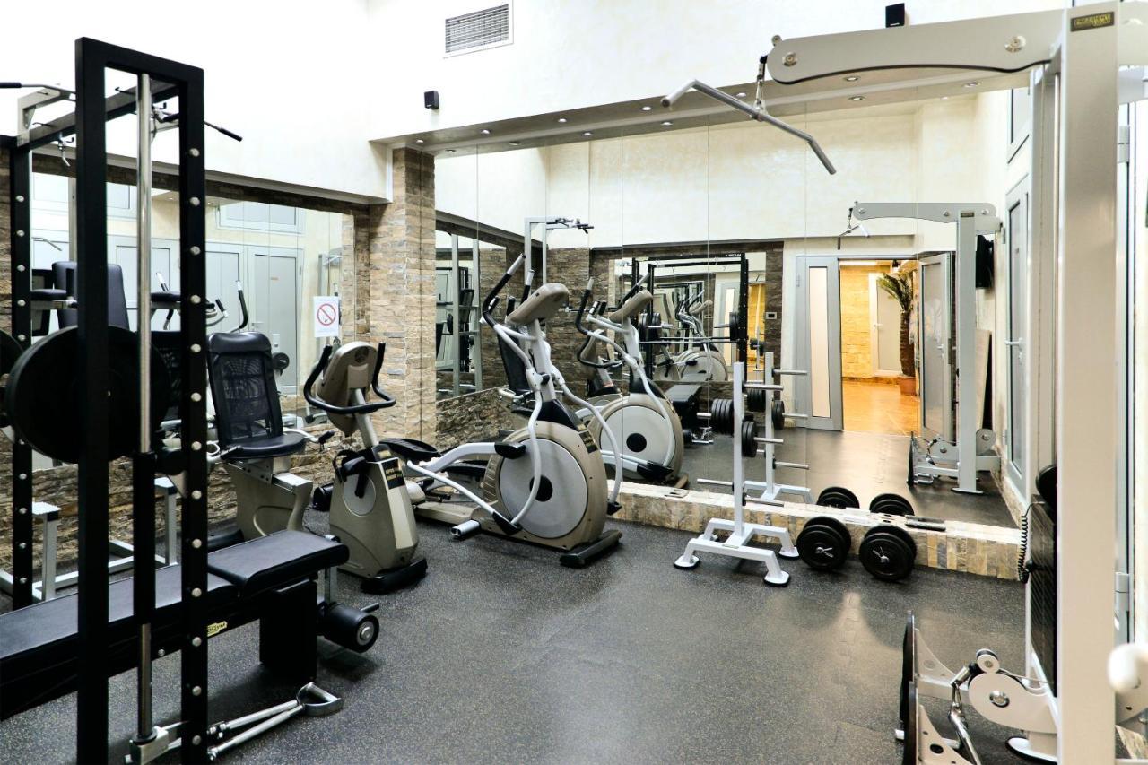 סרמסקי קרלובצ'י Premier Prezident Garni Hotel And Spa מראה חיצוני תמונה